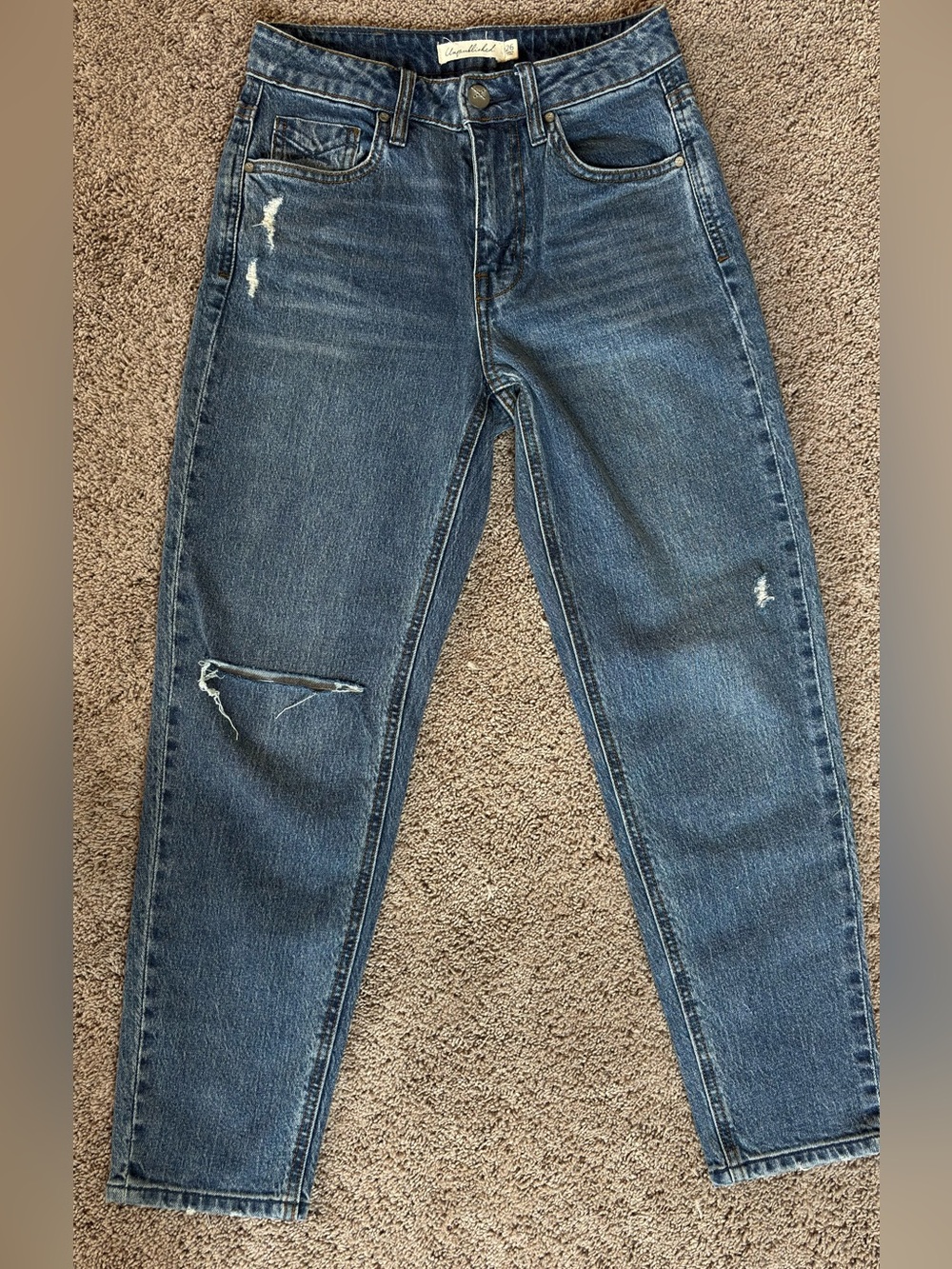 Women's Distressed Boyfriend Jeans in Dark Blue — Unpublished